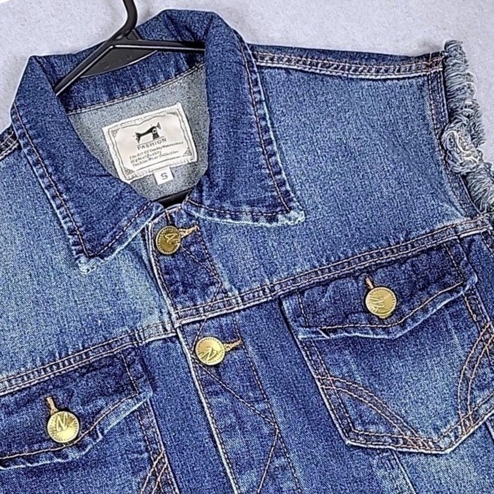 Fashion The Art Of Cowboy Men's Small Blue Distressed Denim‎ Vest Biker Trucker